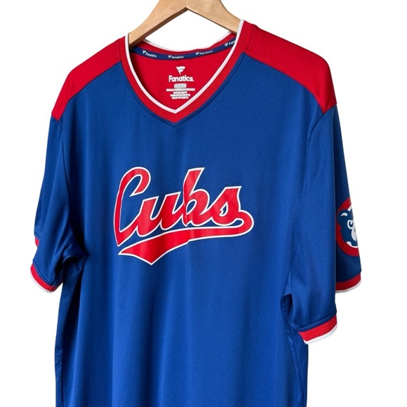 Fanatics Men's MLB Chicago Cubs V-Neck Jersey Blue/Red Size XL Game Day Casual - Picture 2 of 6